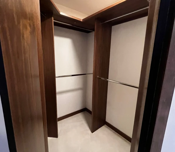 Imagen del closet de un cuarto